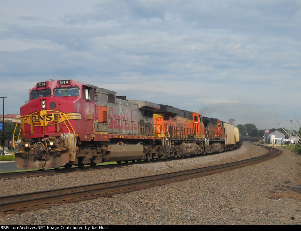 BNSF 614 East